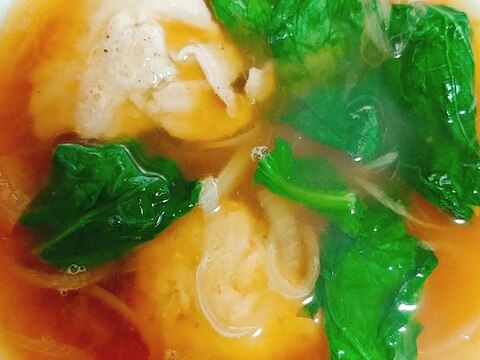 豚肉と小松菜のオニオンスープ